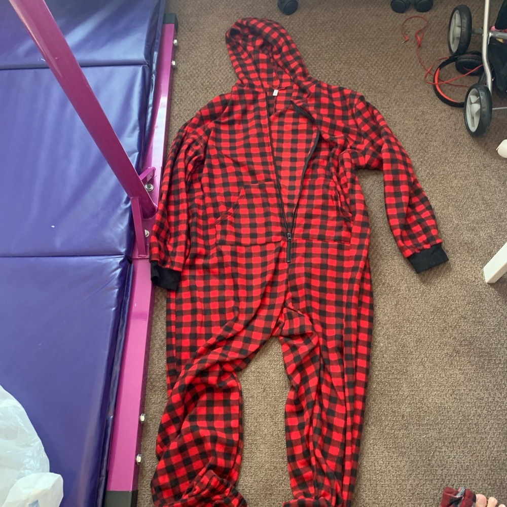 Buffalo onesie pajama men’s